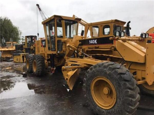 Motoniveladora Caterpillar 140K — 2016