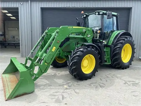 Tractor Agrícola John Deere 6155M — 2021